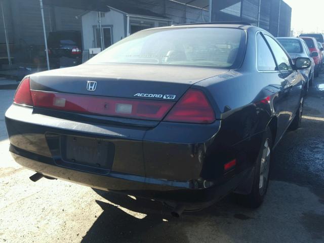 1HGCG2259YA010286 - 2000 HONDA ACCORD EX BLACK photo 4