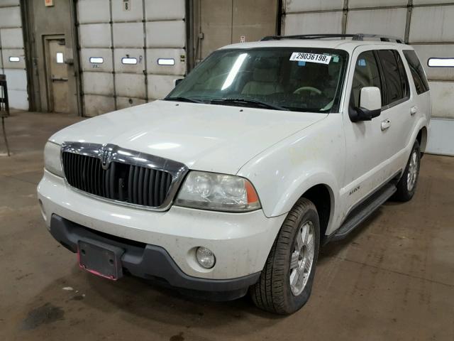 5LMEU78H93ZJ44393 - 2003 LINCOLN AVIATOR WHITE photo 2