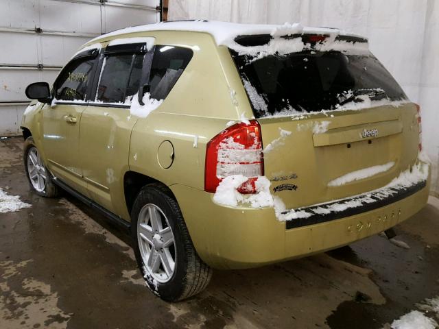 1J4NF4FB1AD511595 - 2010 JEEP COMPASS SP GREEN photo 3