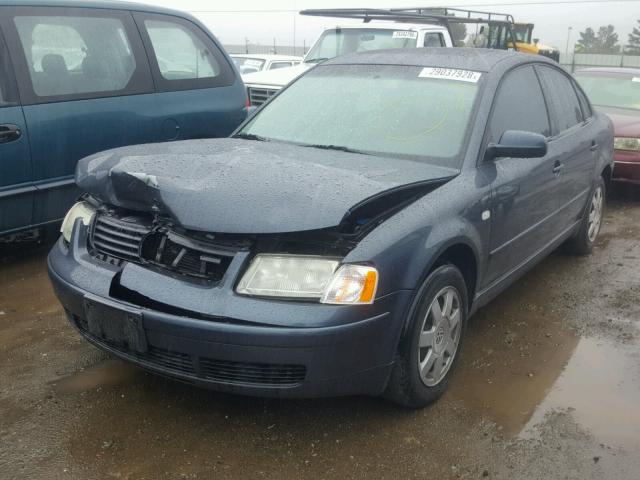 WVWAH63B21P021339 - 2001 VOLKSWAGEN PASSAT GLS GRAY photo 2