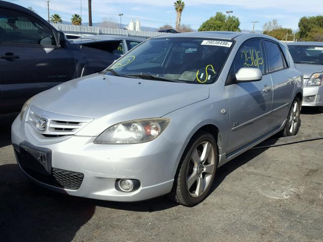 JM1BK143541190892 - 2004 MAZDA 3 HATCHBAC SILVER photo 2