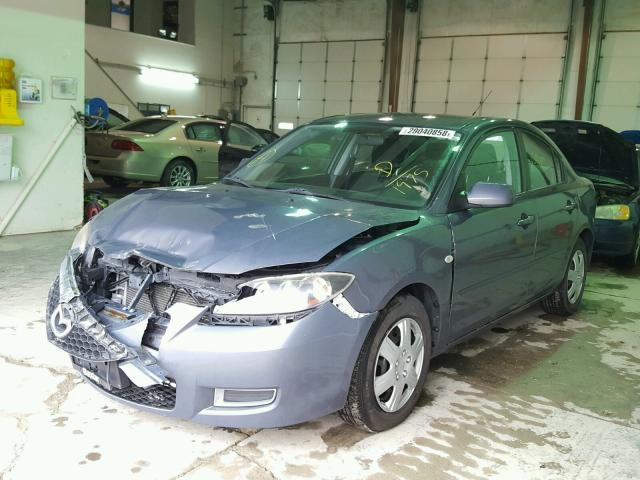 JM1BK12F881791975 - 2008 MAZDA 3 I GRAY photo 2