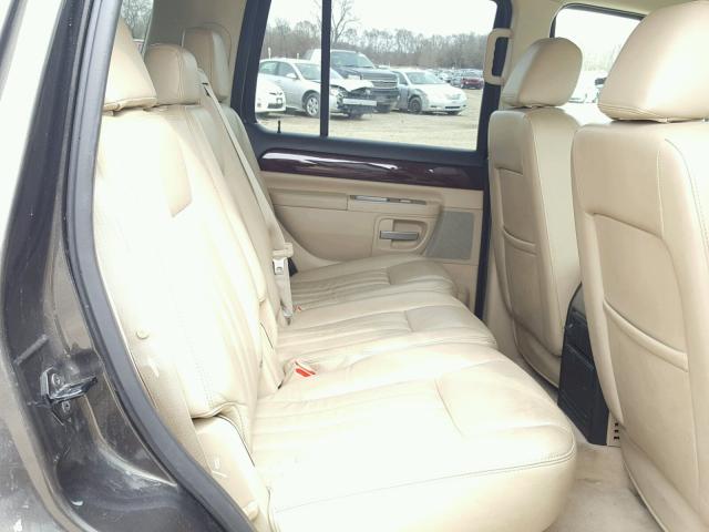 5LMEU88H95ZJ25142 - 2005 LINCOLN AVIATOR 石墨色 照片 6