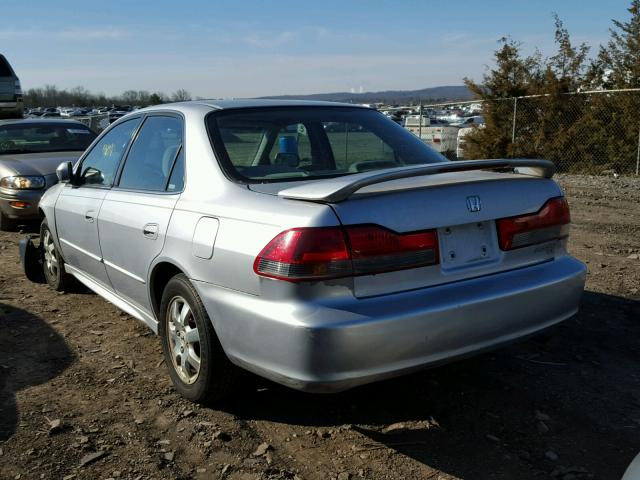 1HGCG66831A017221 - 2001 HONDA ACCORD EX GRAY photo 3