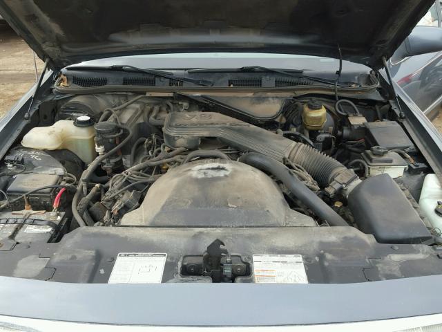 2FALP74W8PX174321 - 1993 FORD CROWN VICT GRAY photo 7