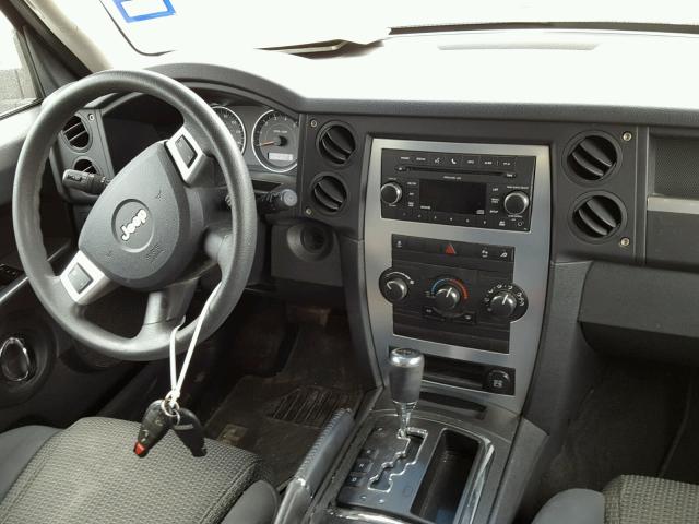 1J4RH4GK2AC157473 - 2010 JEEP COMMANDER GRAY photo 9