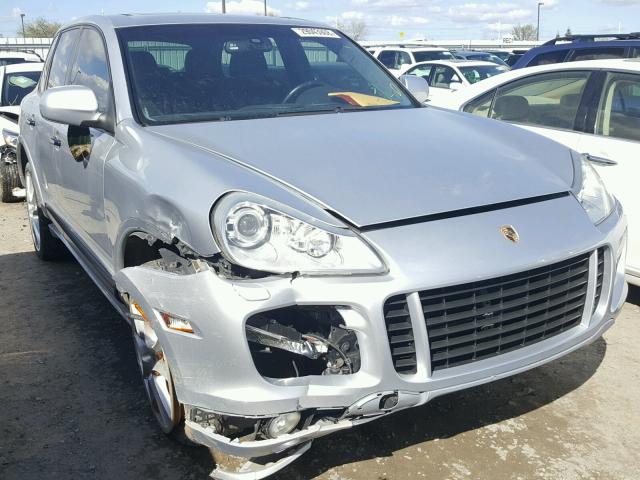 WP1AD29P19LA62036 - 2009 PORSCHE CAYENNE GT SILVER photo 1