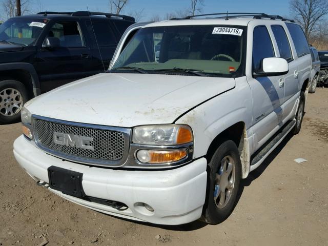 1GKFK66U62J135714 - 2002 GMC DENALI XL WHITE photo 2