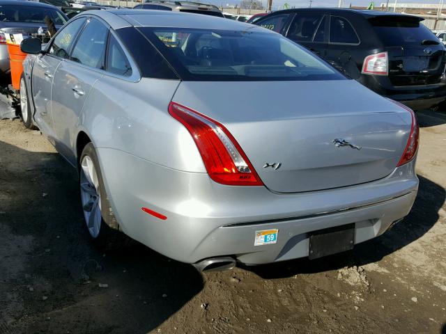 SAJWA1CB3BLV03566 - 2011 JAGUAR XJ SILVER photo 3