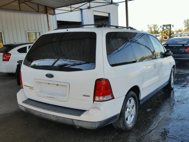 2FMZA57694BA76196 - 2004 FORD FREESTAR S WHITE photo 4