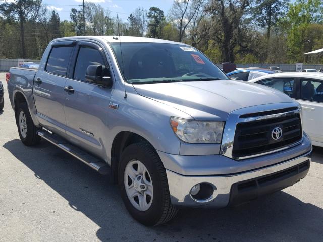 5TFEY5F17BX104619 - 2011 TOYOTA TUNDRA CRE SILVER photo 1