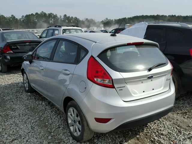 3FADP4EJXCM182805 - 2012 FORD FIESTA SE SILVER photo 3