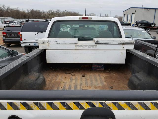 1FTWF30535EA76148 - 2005 FORD F350 SRW S WHITE photo 6