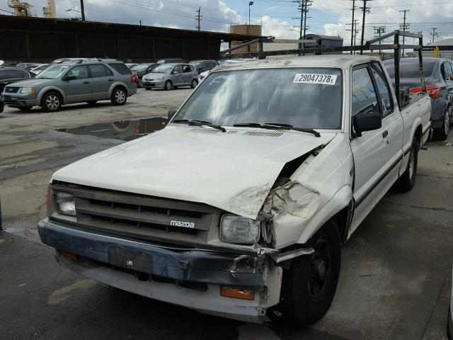 JM2UF3116G0575332 - 1986 MAZDA B2000 LONG WHITE photo 2