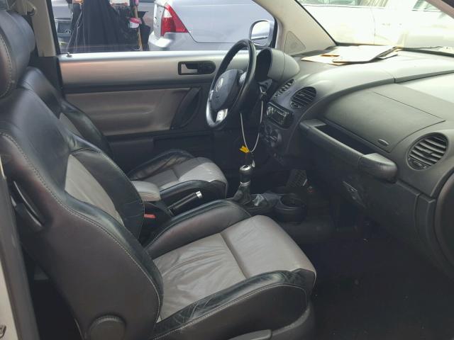 3VWFE21C63M432199 - 2003 VOLKSWAGEN NEW BEETLE 银色 照片 5