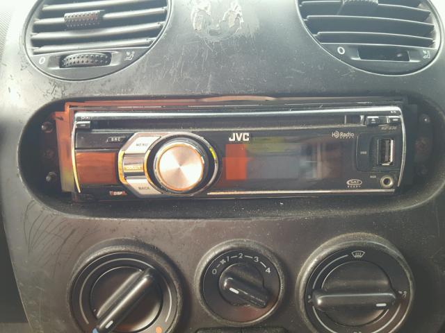 3VWFE21C63M432199 - 2003 VOLKSWAGEN NEW BEETLE 银色 照片 9