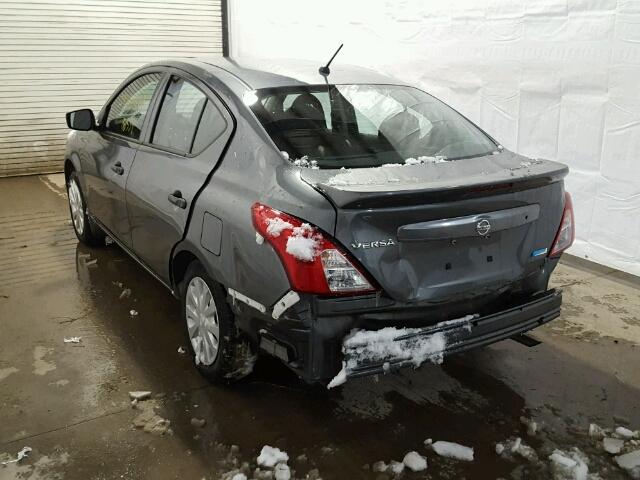 3N1CN7AP8GL894395 - 2016 NISSAN VERSA S GRAY photo 3