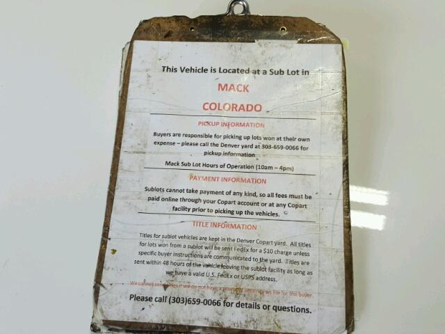 1J8HG48K66C288876 - 2006 JEEP COMMANDER BLACK photo 9