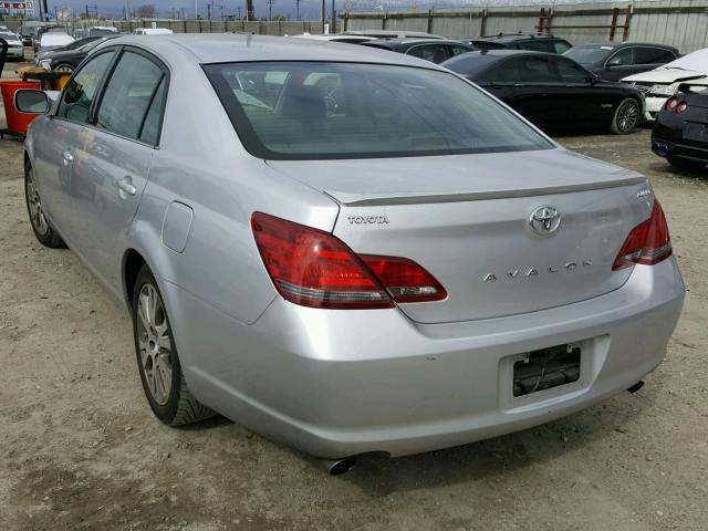 4T1BK36B08U286512 - 2008 TOYOTA AVALON XL SILVER photo 3