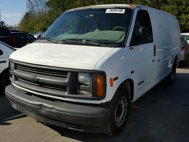 1GCFG25M8Y1274520 - 2000 CHEVROLET EXPRESS G2 WHITE photo 2