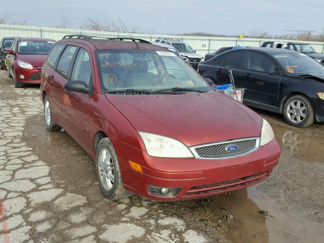 1FAFP36N35W135297 - 2005 FORD FOCUS ZXW RED photo 1