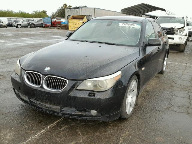 WBANB33554B111918 - 2004 BMW 545 I BLACK photo 2