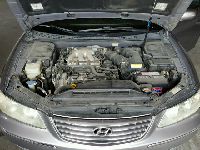 KMHFC46F56A095058 - 2006 HYUNDAI AZERA SE GRAY photo 7