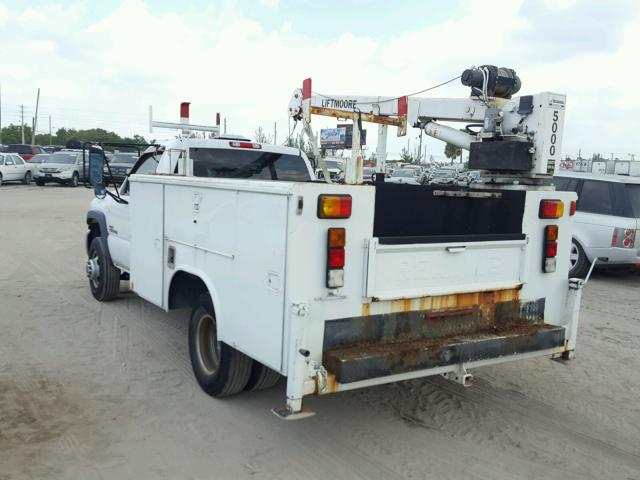 1GDJC34133E257480 - 2003 GMC NEW SIERRA WHITE photo 3