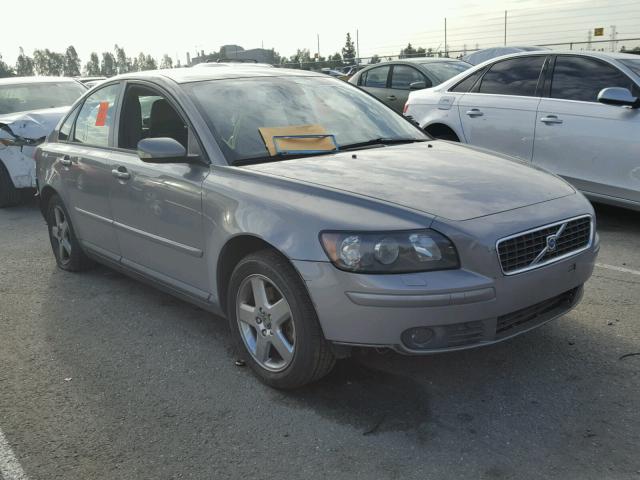 YV1MH682652094538 - 2005 VOLVO S40 T5 GRAY photo 1