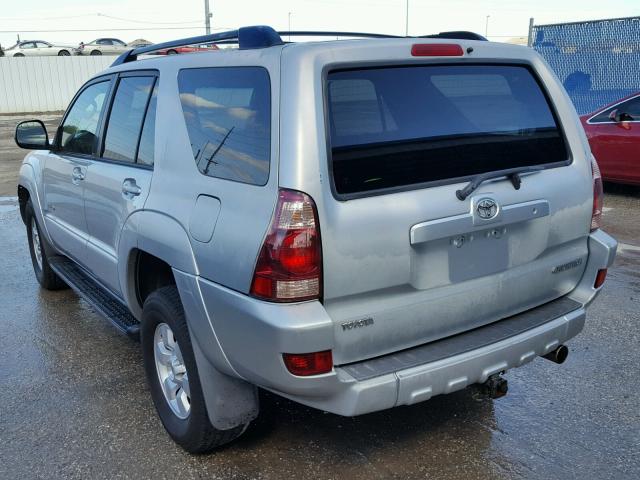 JTEBU14R658047968 - 2005 TOYOTA 4RUNNER SR SILVER photo 3