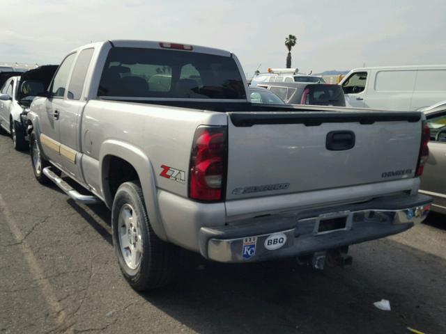 2GCEK19T841167526 - 2004 CHEVROLET SILVERADO SILVER photo 3