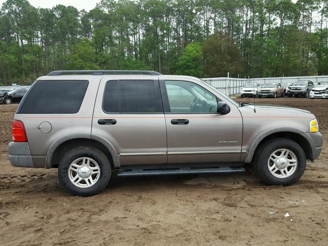 1FMZU62E02UA67485 - 2002 FORD EXPLORER X BROWN photo 9