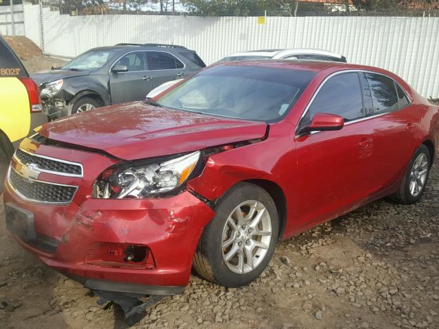 1G11D5RR2DF103925 - 2013 CHEVROLET MALIBU 1LT RED photo 2