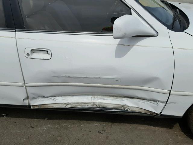 JT2SK12E0S0337667 - 1995 TOYOTA CAMRY LE WHITE photo 9