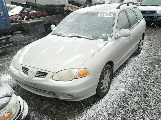 KMHJW35F2YU174766 - 2000 HYUNDAI ELANTRA GL SILVER photo 2