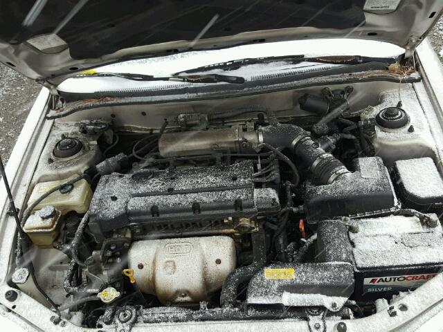 KMHJW35F2YU174766 - 2000 HYUNDAI ELANTRA GL SILVER photo 7