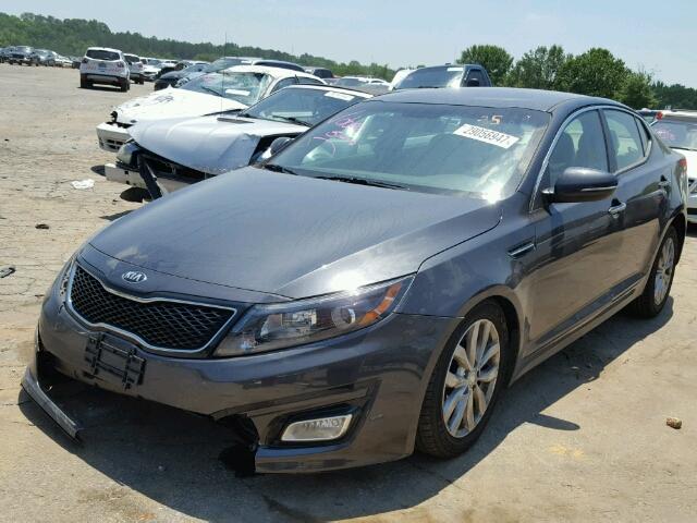 5XXGM4A74FG443569 - 2015 KIA OPTIMA LX GRAY photo 2