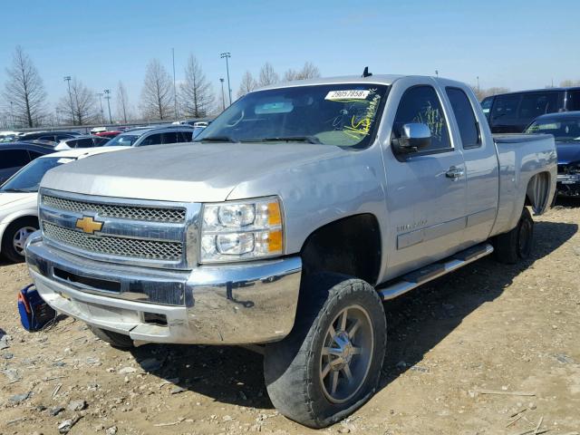 1GCRKSE72DZ213018 - 2013 CHEVROLET SILVERADO SILVER photo 2