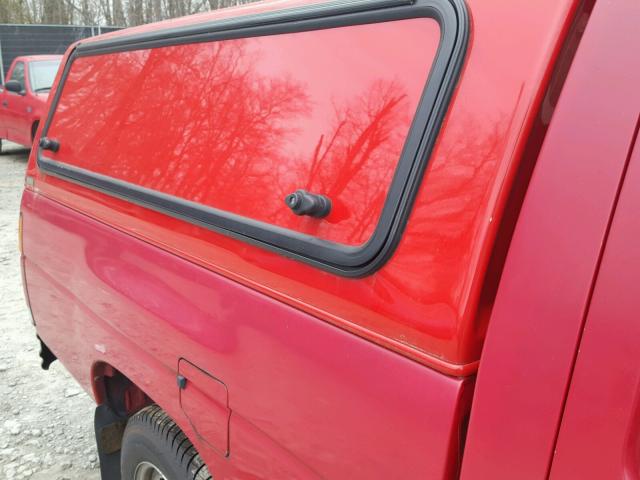 1N6SD11S6RC328566 - 1994 NISSAN TRUCK BASE RED photo 6