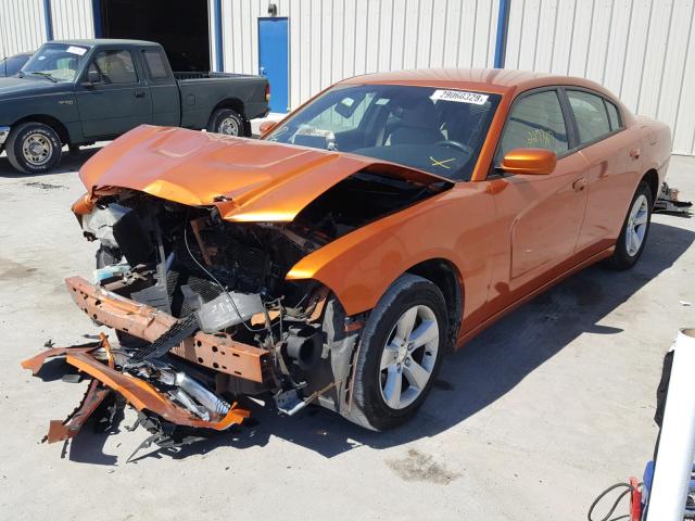 2B3CL3CG7BH507279 - 2011 DODGE CHARGER ORANGE photo 2