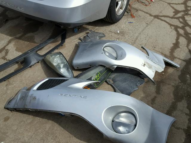 2G2WP522651343882 - 2005 PONTIAC GRAND PRIX Gümüş foto 9