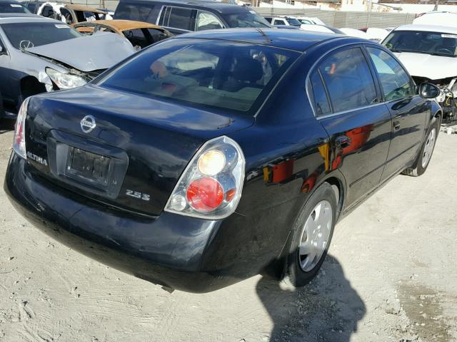 1N4AL11D43C352056 - 2003 NISSAN ALTIMA BAS BLACK photo 4