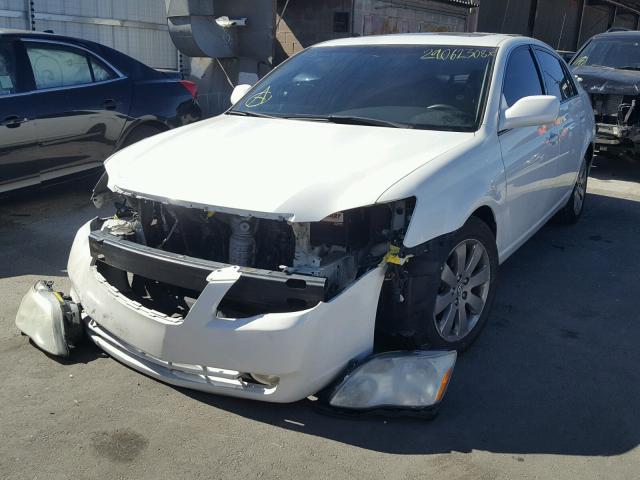 4T1BK36B06U106037 - 2006 TOYOTA AVALON XL WHITE photo 1