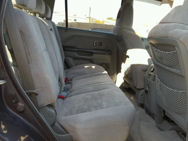 5FNYF18435B021481 - 2005 HONDA PILOT EX GRAY photo 6