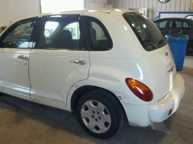 3C4FY48B05T593336 - 2005 CHRYSLER PT CRUISER WHITE photo 9