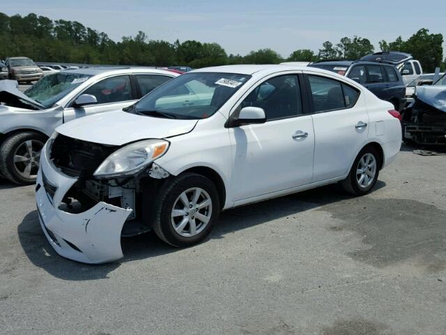 3N1CN7AP9CL815908 - 2012 NISSAN VERSA S WHITE photo 2