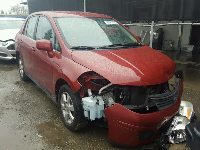 3N1BC11E77L438580 - 2007 NISSAN VERSA S RED photo 1