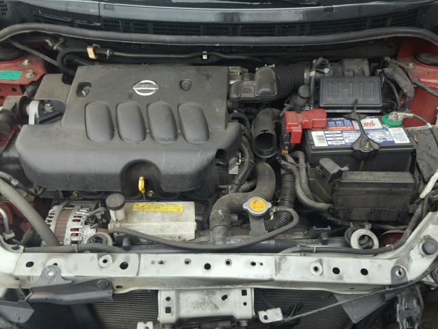 3N1BC11E77L438580 - 2007 NISSAN VERSA S RED photo 7