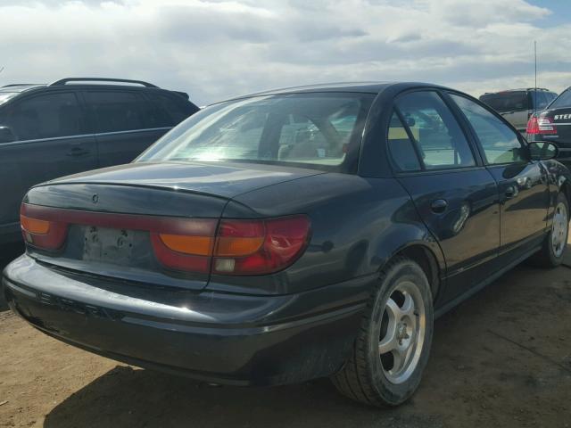 1G8ZJ52792Z196816 - 2002 SATURN SL2 GRAY photo 4