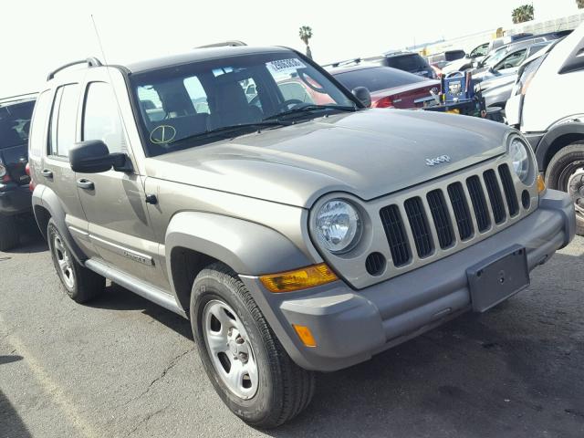 1J4GK48K66W205506 - 2006 JEEP LIBERTY SP GOLD photo 1